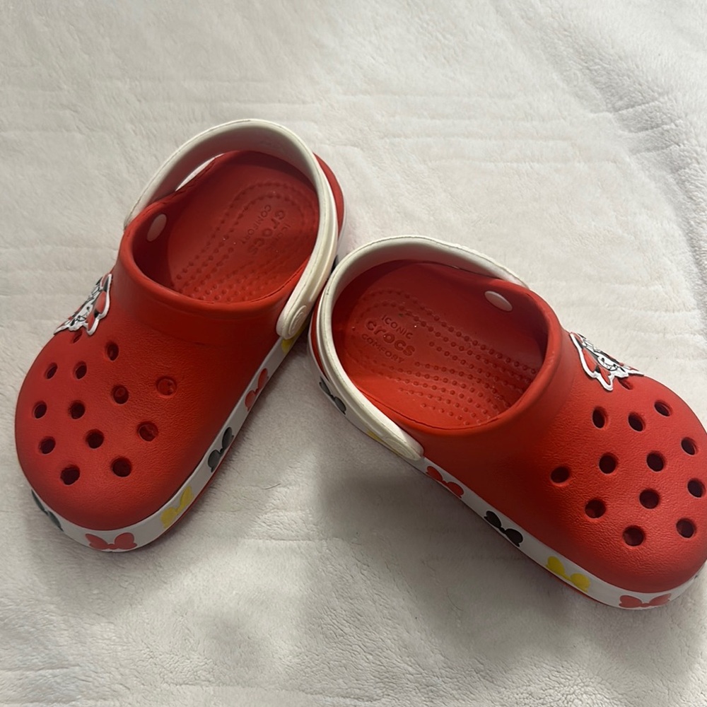 CROCS Red and White Sandals with Perforated Design